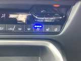 暑い夏の時期にとっても快適なシートベンチレーションを装備!シート内部に取り付けられたファンでシートの表面を換気して、涼しくしてくれます。