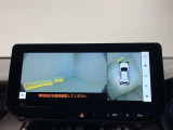 車両の周囲が見える全周囲カメラを装着♪