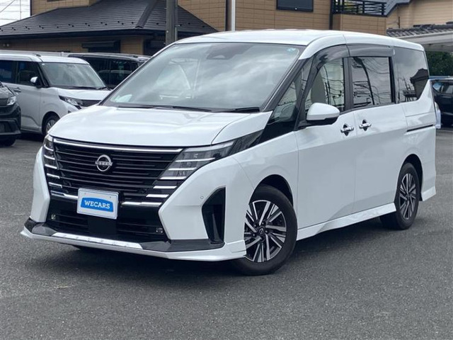 セレナ 1.4 e-POWER ハイウェイスターV