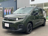 内装クリーニングも施しております。内装の綺麗なお車は気持ちが良くオススメさせていただく1つのポイントになっております。