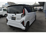 支払総額は内外装クリーニング代+ご納車前の点検整備代+登録諸費用+2年間走行距離無制限保証(バリューチョイスは1年間走行距離無制限)+安心のアフターサービスが含まれます。