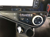 オートエアコンを装着しておりますので車内をお好みの快適な温度に保つことが可能です!