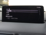ナビゲーションは純正メモリーナビを装着しております。AM、FM、Bluetooth、フルセグTVがご使用いただけます。初めて訪れた場所でも安心ですね!