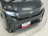 ヘッドライトには目立つくすみも無くクリアに仕上がっております。ポリッシャーでのみがきの工程を取り、ツヤのあるキレイな状態へ。