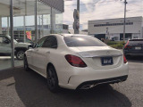 内装クリーニングも施しております。内装の綺麗なお車は気持ちが良くオススメさせていただく1つのポイントになっております。