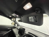 運転席・助手席にはバニティミラー付き♪身だしなみチェックできますよ(^^♪