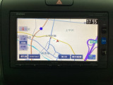 ナビゲーションはフルセグTV対応のGathers純正メモリーナビを搭載しています。Bluetoothオーディオ機能がありますので、スマートフォンなどの音楽も再生できます。