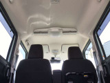 天井も綺麗です☆私は中古車を見るときに天井を良く見るようにしています☆ここが綺麗な車は車内が綺麗なことが多いです☆