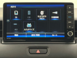 ★スマートフォンのような操作感の静電式タッチパネル。