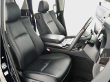(電動シート)運転席8ウェイパワーシート!シートメモリー機能付き!上級グレードならではの贅沢装備で人気装備となります。