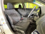 運転席シート廻りは使用感も少なく、良好な状態となっています。丁寧に使われていたことがよくわかりますね。