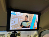 【フリップダウンモニター】付き☆後部座席に座りながら大画面でTVやDVDをお楽しみいただけます♪