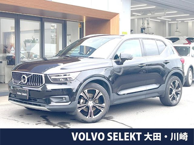 XC40 B4 AWD インスクリプション 4WD