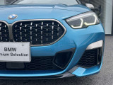 また、BMW正規認定中古車は、エマージェンシーサービスが自動付帯。24時間365日、皆様のカーライフをサポート致します。確かな安心のうえで、「駆けぬける歓び」をご堪能ください。