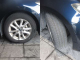 車両のデザインにマッチした純正アルミホイール☆