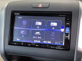 ナビ機能だけでなく、ミュージックサーバー、Bluetooth、フルセグテレビ、DVDとCD再生など、オーディオ機能がついています。