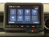 【メモリーナビ】行きたい場所をパッと検索して、すぐにルートを確認。道に迷う心配を減らしてくれるから、運転そのものに集中でき、お出かけがもっと気軽なものになります。