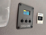 ◇バッテリーモニター◇バッテリーの発電量(ソーラー、走行時充電)を確認することができます!