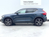 購入後は全国のVOLVO正規ディーラーにてアフターサービスをお受けいただけます。定期点検サービス、延長保証などの有料サービスも手厚くご用意しておりますので、ご不安事はお気軽にご相談下さい。