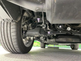 お車を安心してお乗りいただく為には、足回りの定期点検が欠かせません。サービスサポート(有償保証)では無料点検もご提供しており、安心のカーライフをお過ごしいただけるサポート体制が整っています。