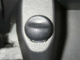 ネッツトヨタ静浜は&rdquo;キレイ&rdquo;にこだわっています。特設サービス工場で、新しく生まれ変わった車!内装・外装の徹底的な掃除、シートを外してニオイの元まで消臭・除菌、見えにくいエンジンルーム内もキレイ!