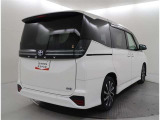 クルマの状態を徹底検査して公開!中古車は1台ずつコンディションが違います。トヨタでは中古車の総合評価や内外装の状態などをひと目で分かるよう、プロの検査員が実施した車両検査証明書をご用意しています。