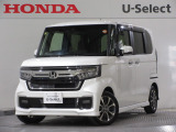 ワンオーナー車の2023年、N-BOXカスタム(L)が入庫しました。当社自社工場にて法定点検を実施しております。過去の整備は整備記録簿での確認ができます。