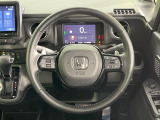 【ステアリングスイッチ】運転中、前方から目線をそらすことなく、オーディオ等の操作が可能な便利機能!安心&快適なドライブを演出してくれます♪