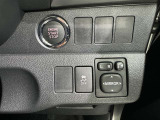 アイドリングストップ機能がついているので、停車時にエンジンを止めて燃料消費を抑えます。環境にもお財布に優しいですね♪