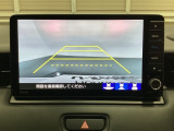 バックでの車庫入れも安心です! リアカメラが付いているバックモニター付のナビを装備しております。操作線もついており距離感も画面から確認できます。