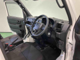 ご覧いただきありがとうございます!安心保証付きの展示車を多数揃えておりますのでお気軽にお尋ねください。