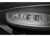 任意保険やクレジットあると便利なJAFの加入もお車のことならお任せください♪