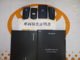 スマートキー&エンジンスターター&カードキー付。取扱説明書とメンテナンスノートもあります☆品質評価シート付いてます!!
