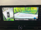 【アラウンドビューモニター】専用のカメラにより、上から見下ろしたような視点で360度クルマの周囲を確認することができます☆死角部分も確認しやすく、狭い場所での切り返しや駐車もスムーズに行えます。