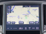 メーカー純正の大画面SDナビが装備されています!操作も簡単!見やすい!純正だからこその使いやすさ!
