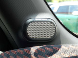 アメリカのオーディオブランドであるharman/kardon製スピーカーシステム搭載!