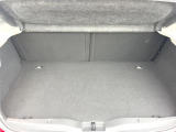 ●トランクルーム:趣味が広がる収容スペース!これだけの広さがあればお買い物やレジャーなどにも最適です!使用感も少なくきれいな状態を維持しております。