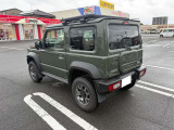 屋根の「恐竜」が目印の倉吉ホンダ販売です!