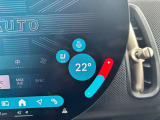 ステアリングヒーターと運転席助手席シートヒーター