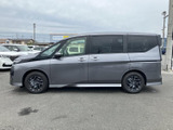 セレナ 1.4 e-POWER ハイウェイスターV 