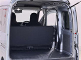 荷室はシートアレンジを行うことで広い荷室にすることが可能です 様々なシーンで活躍できますね
