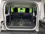 普段のお買い物や通勤、送迎等に十分な荷室スペースを確保しております。セカンドシートを倒すと、大きな荷物の積載も可能です♪