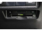 高速道路走行の料金所をノンストップで通過できるETCを装備!※ ETCカードのお申し込みも当社にお任せ下さい!