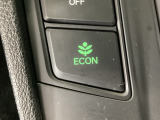 ★ECONスイッチ★ エコドライブを加速しよう!スイッチをONにすると、運転の仕方によるロスを抑え込み燃費をよくするようクルマが頑張ります(*^ー^*)燃費向上にチャレンジ♪