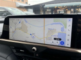いまや必須装備「ナビゲーション」搭載!知らない場所にスイスイッとドライブ。もう、これなしではハンドルを握れませんね!でも運転中の操作は危険ですのでご注意ですね☆