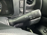【オートライト】車外の明るさに応じて自動的にライトの点灯・消灯をしてくれます