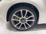 ご覧いただきありがとうございます。車両詳細等お気軽に店舗スタッフまでお問い合わせください。通話無料の専用フリーダイヤルもご用意しております。ぜひご利用ください。