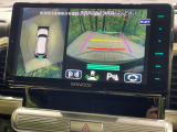 【全方位モニター用カメラ】専用のカメラにより、上から見下ろしたような視点で360度クルマの周囲を確認することができます☆縦列駐車や幅寄せ時に活躍してくれます♪