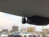 今話題のドライブレコーダーも付いています。