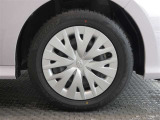R8年式夏タイヤ185/60R15ダンロップ製です。
